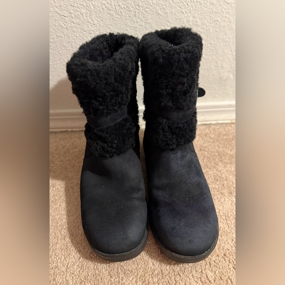UGG Blayre II Australia Fuzzy Wool Black Winter Boots- Size 8 Women’s - Picture 4 of 5